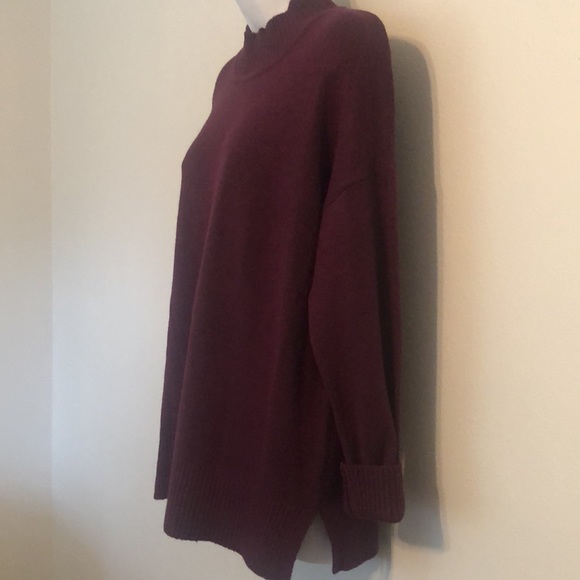 Loft Sweater - Picture 4 of 6